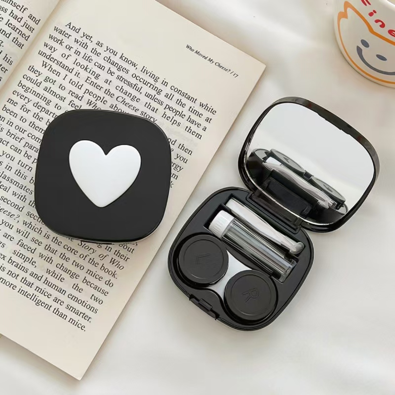 Etui na soczewki kontaktowe w  – Women Accessories List recenzja i cena